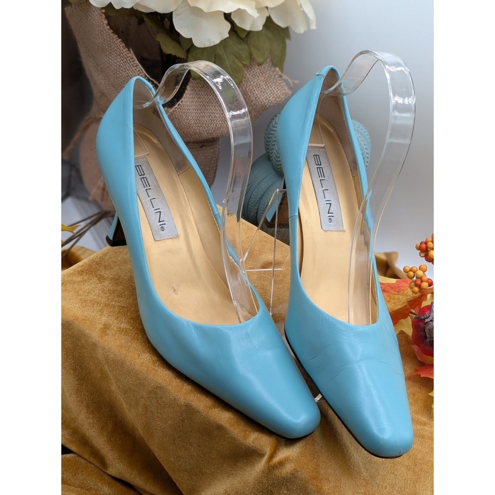 Bellini Chantilyco Sky Blue Leather Square Toe Flared Heel Pumps Size 8.5M